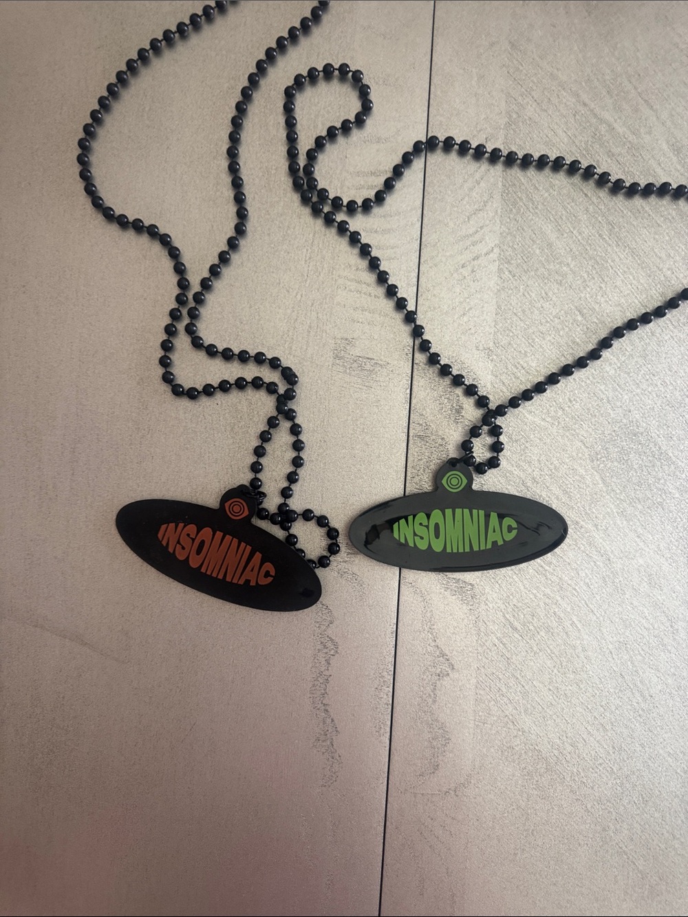 Insomniac World Parade Party Necklaces - Picture 5 of 7